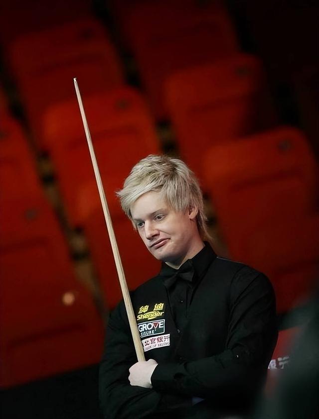 杯三连冠背 杯三连冠背