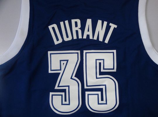 新服热伴随 新服热伴随